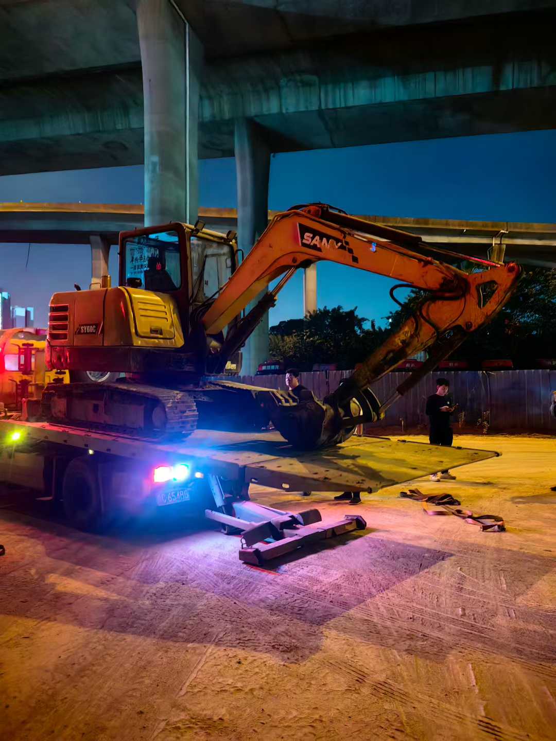 Used Sany SY55 Excavator 2016 Model / 2