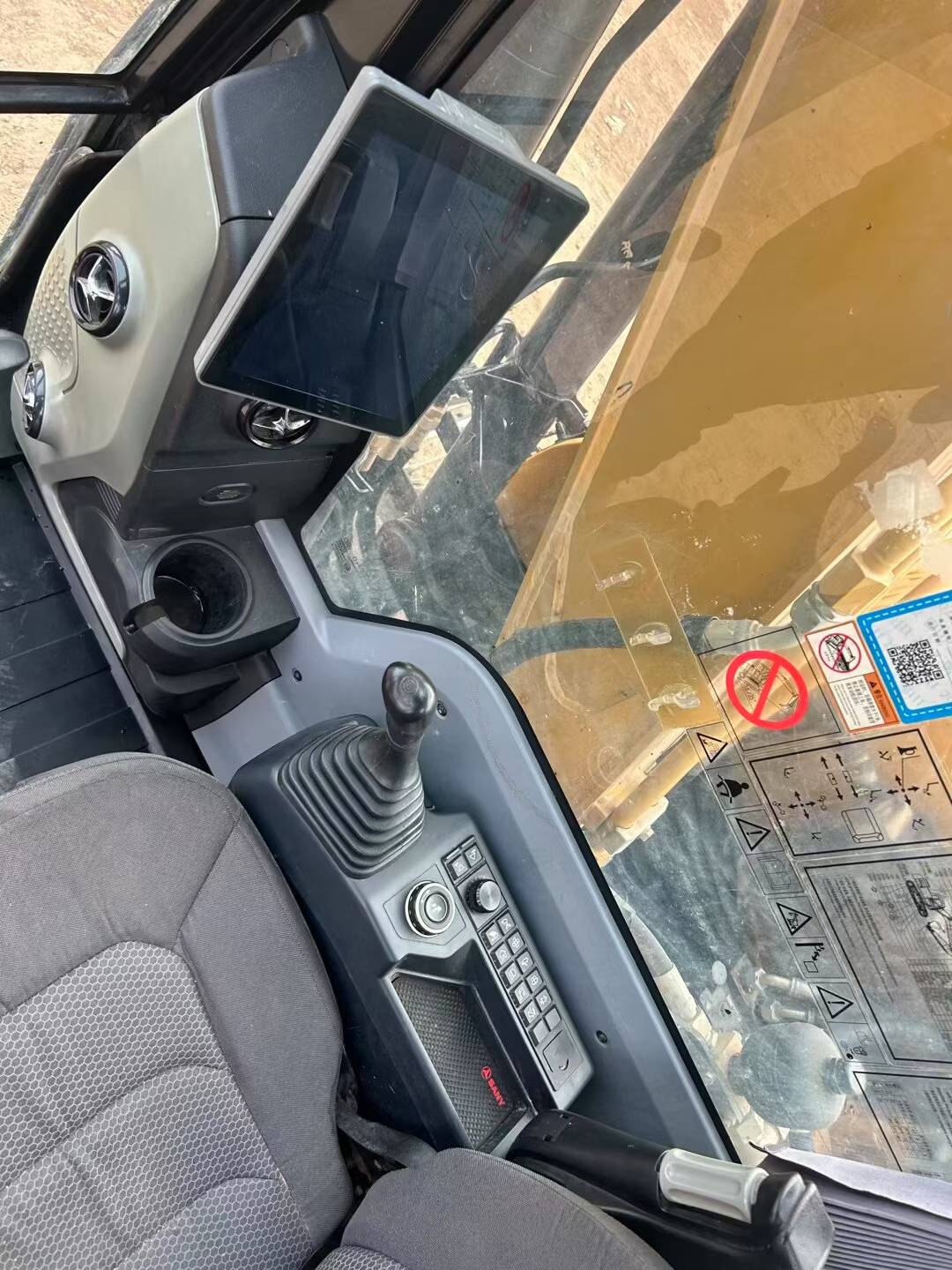 Used Sany SY135 Excavator 2022 Model / 8