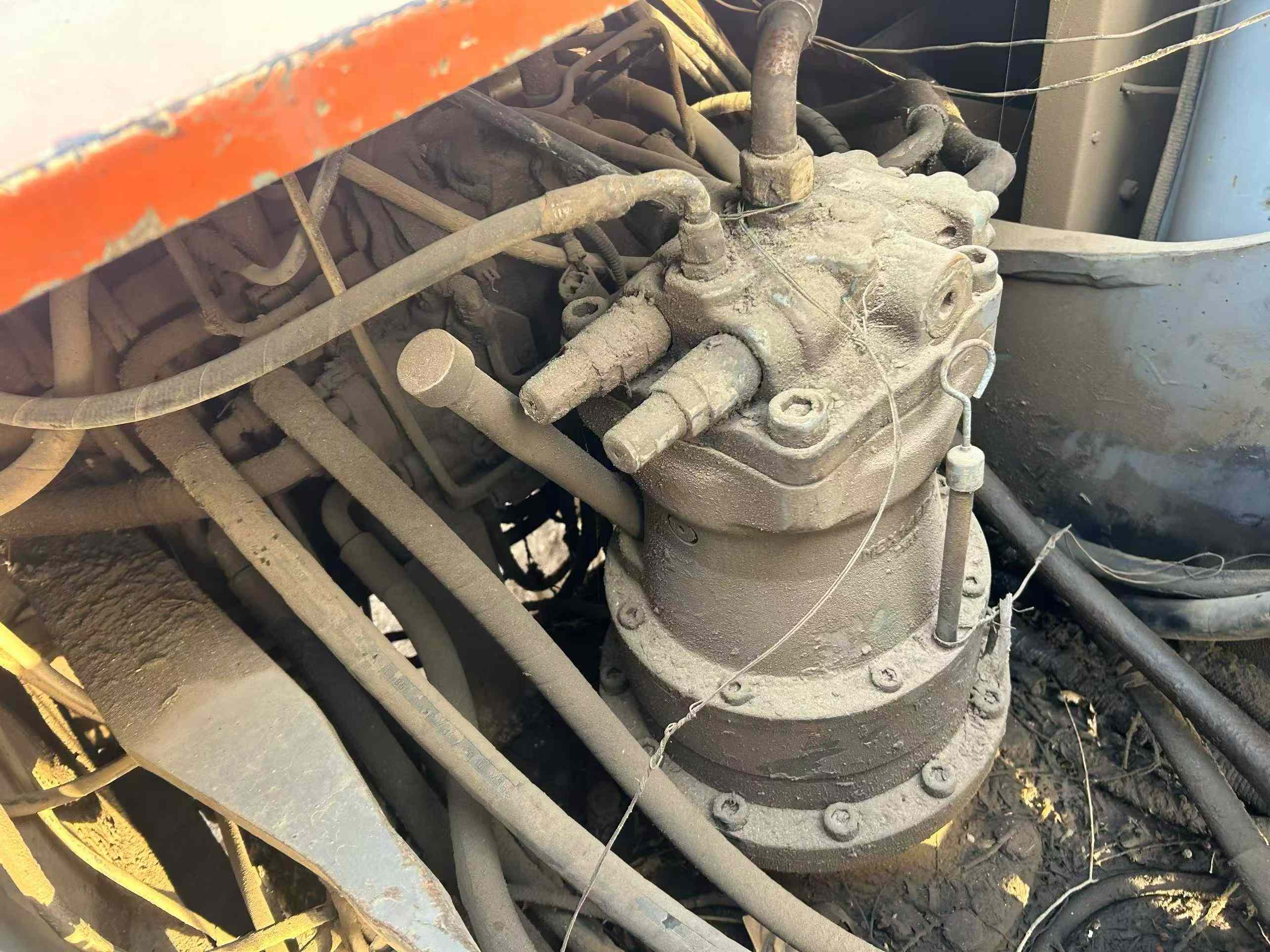 Used Hitachi ZAXIS200 Excavator 2016 Model / 7