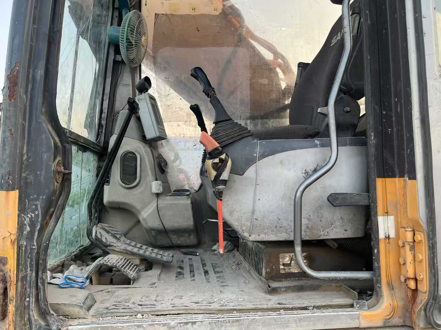 Used Sany SY205C-8S Excavator 2016 Model / 4