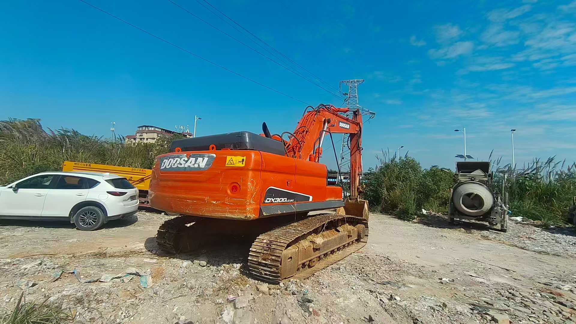Used Doosan DX60 Excavator 2013 Model / 2