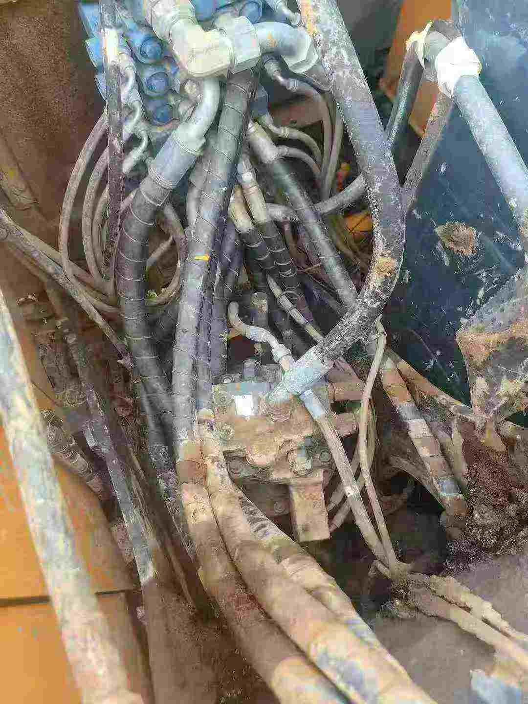 Used Hyundai HX75 Excavator 2021 Model / 4