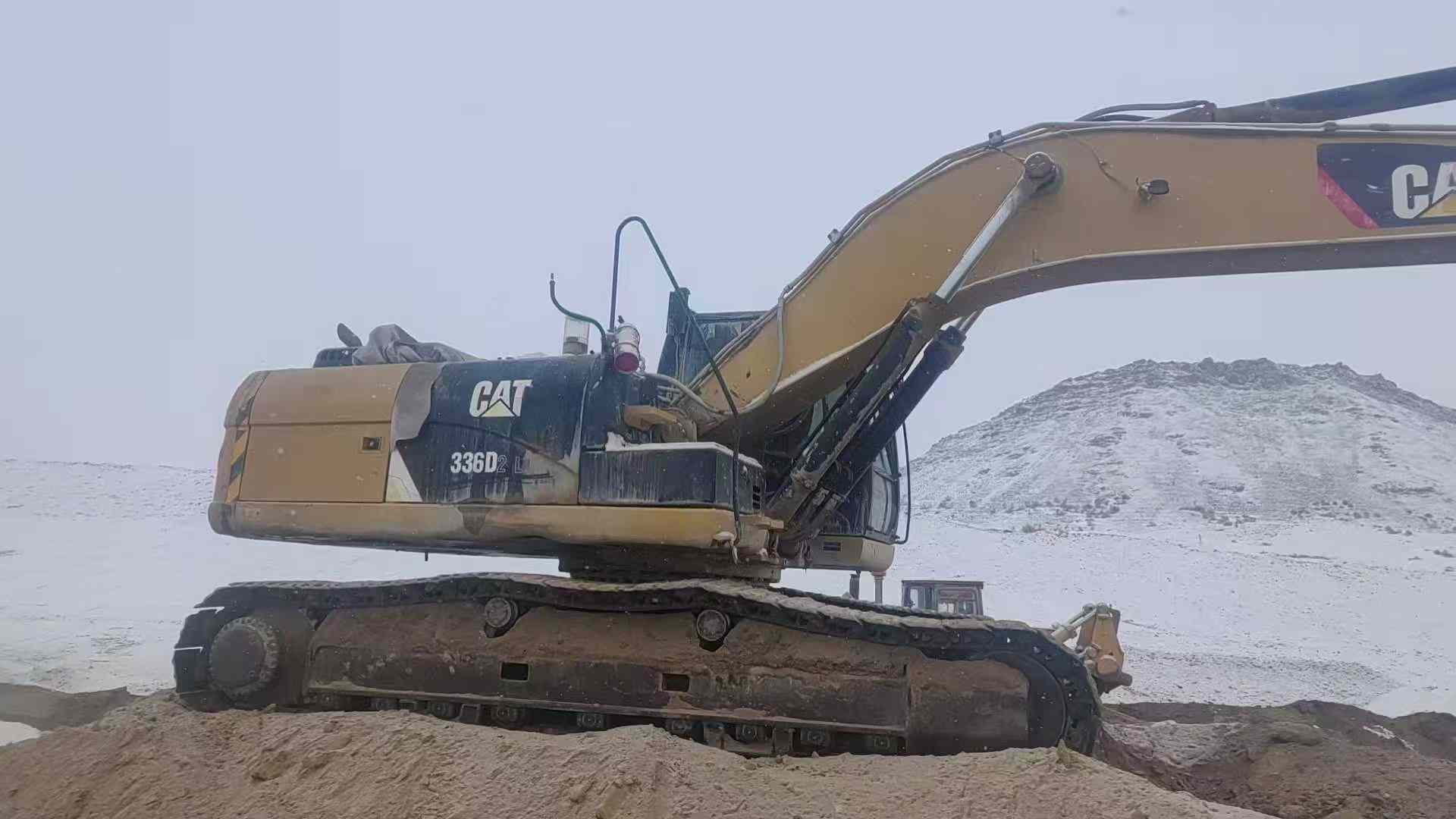Used Caterpillar 330L Excavator 2017 Model / 2