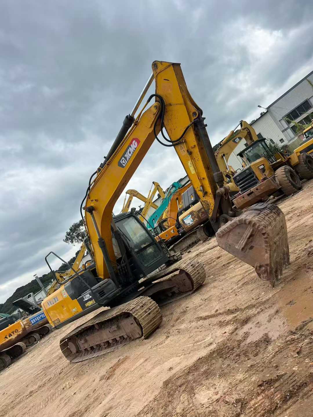 Buy XCMG XE150 Used Excavator / 2 Used XCMG XE150 Excavator 2016 Model / 2