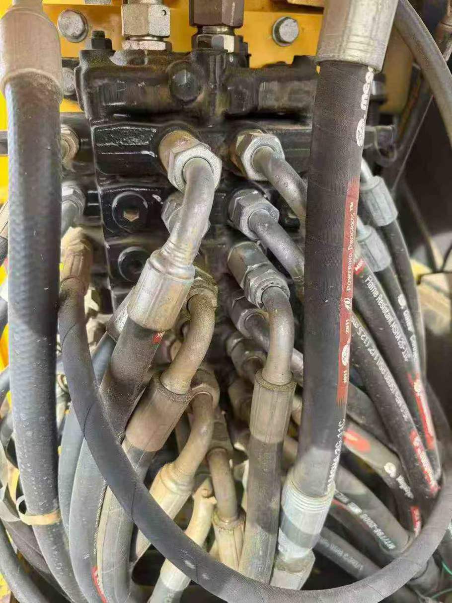 Used XCMG XE60 Excavator 2016 Model / 9