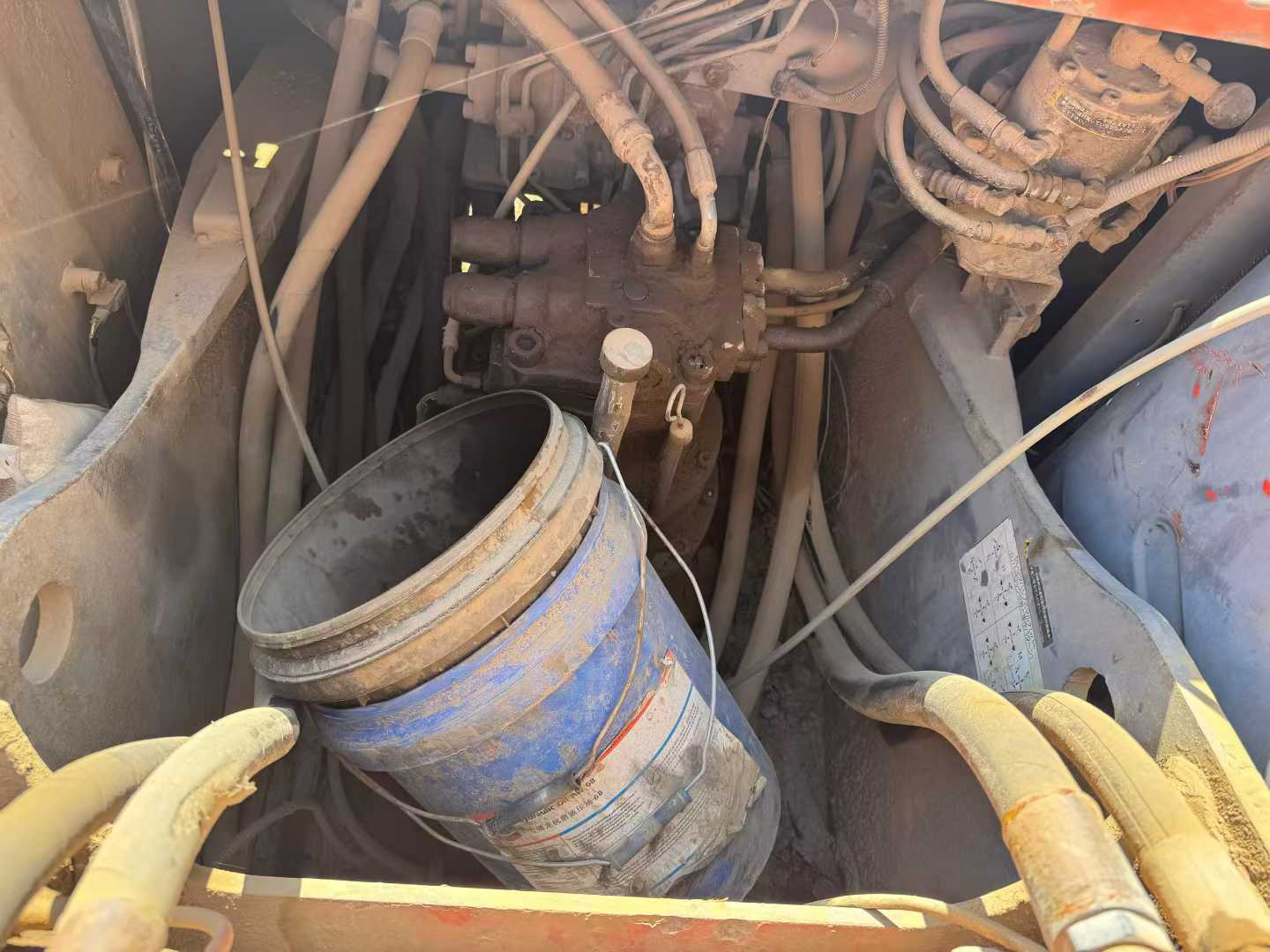 Used Hitachi ZAXIS200 Excavator 2016 Model / 8