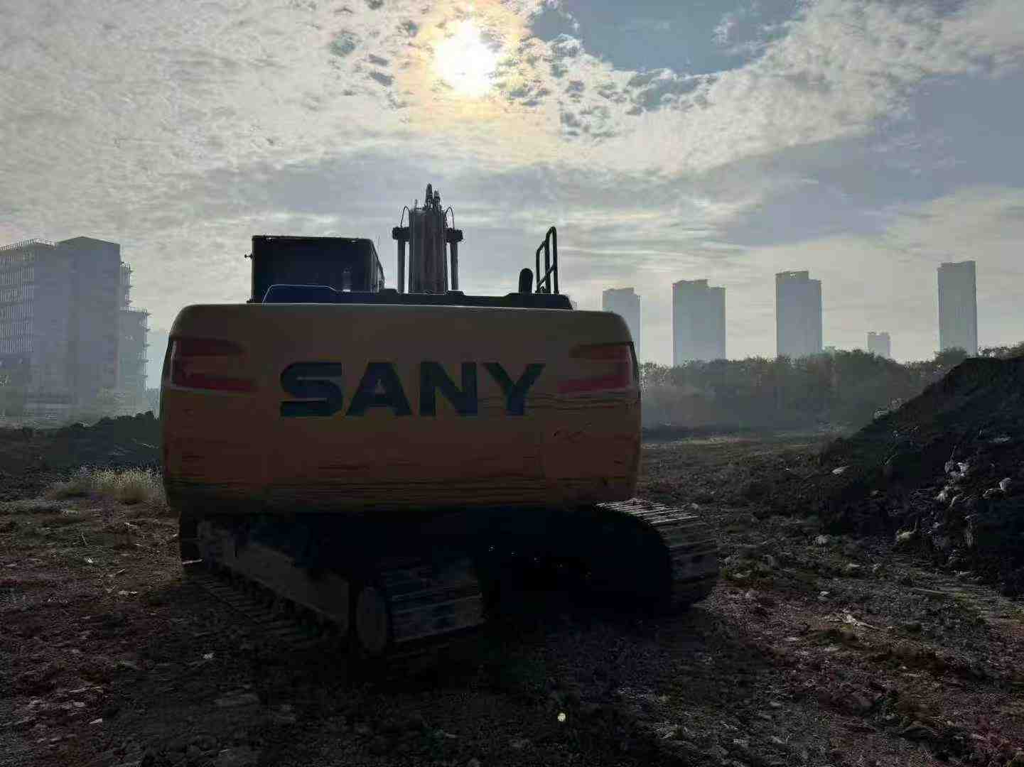 Used Sany SY215W Excavator 2020 Model / 2