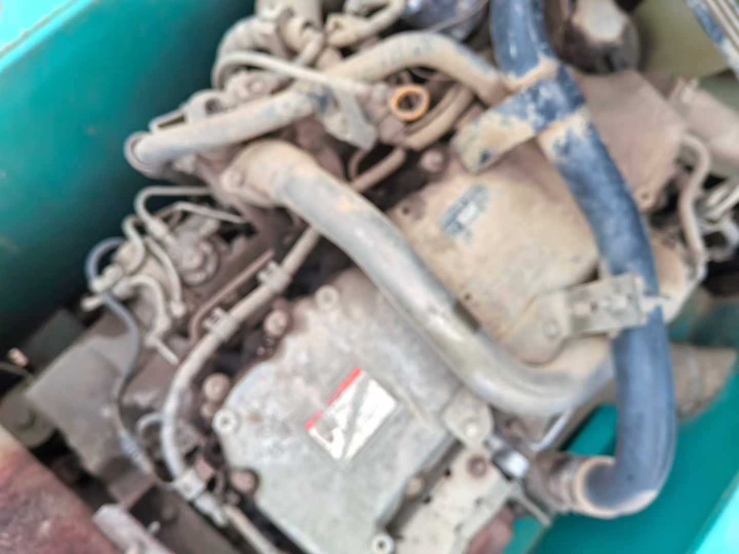 Used Kobelco SK210 Excavator 2010 Model / 3