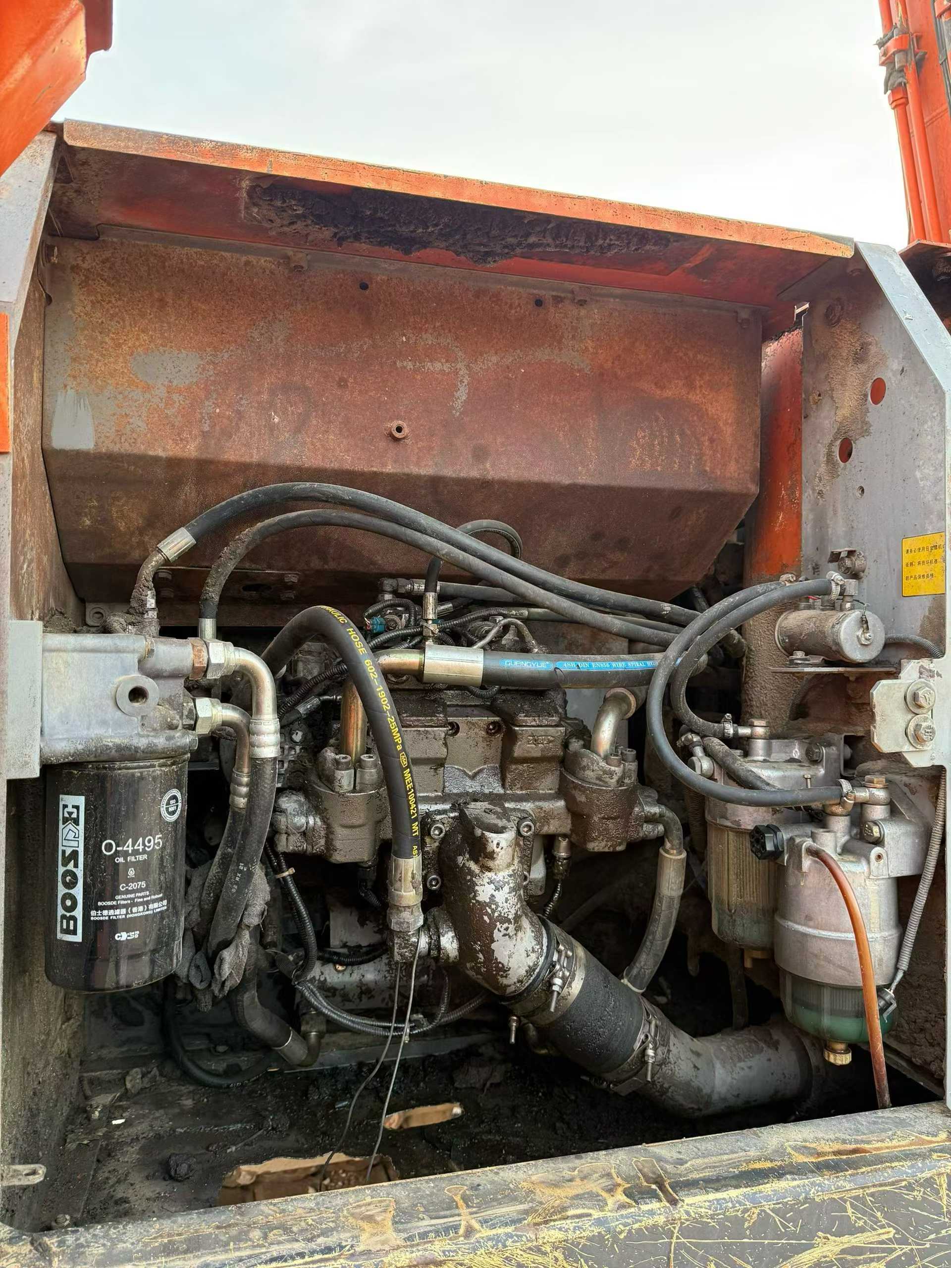 Used Hitachi ZAXIS200 Excavator 2016 Model / 6