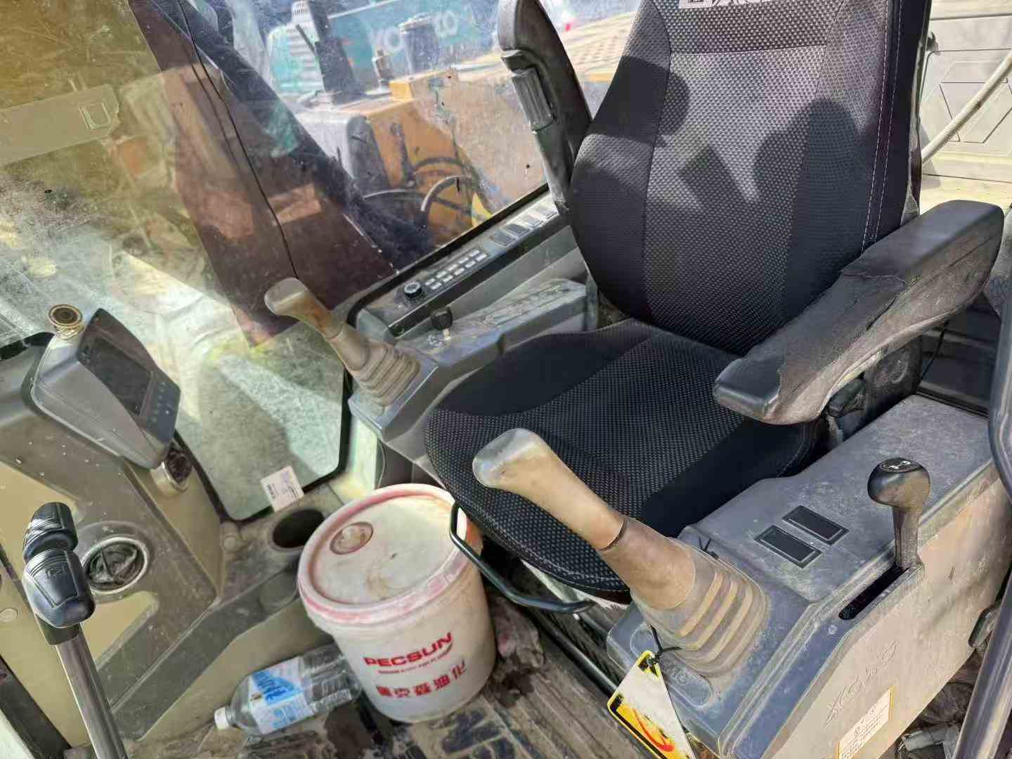 Used XCMG XE135GA Excavator 2017 Model / 5