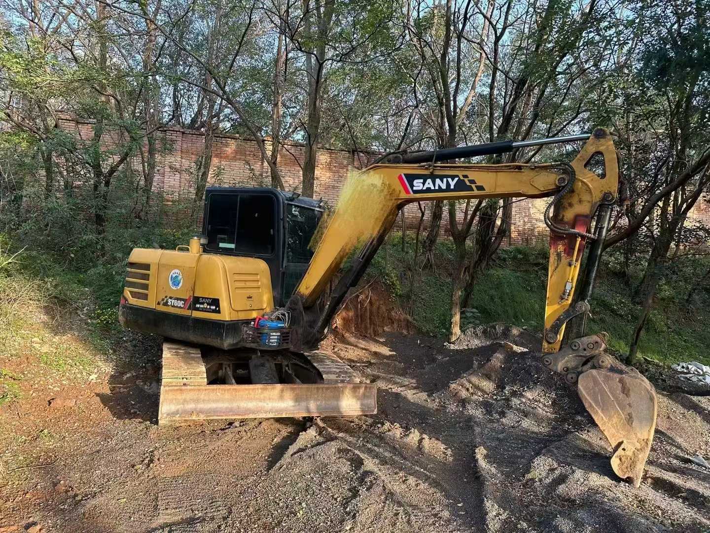 Used Sany SY60 Excavator 2016 Model / 4