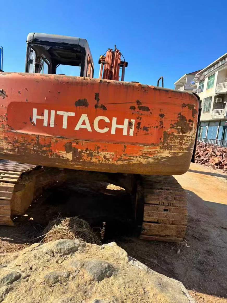 Used Hitachi ZAXIS200 Excavator 2016 Model / 2