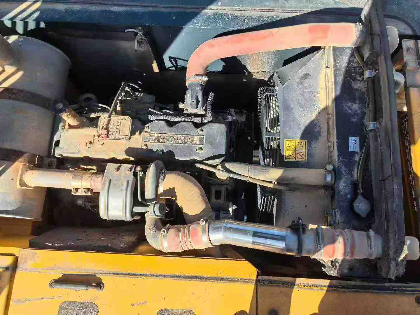 Used Hyundai R215VS Excavator 2020 Model / 4