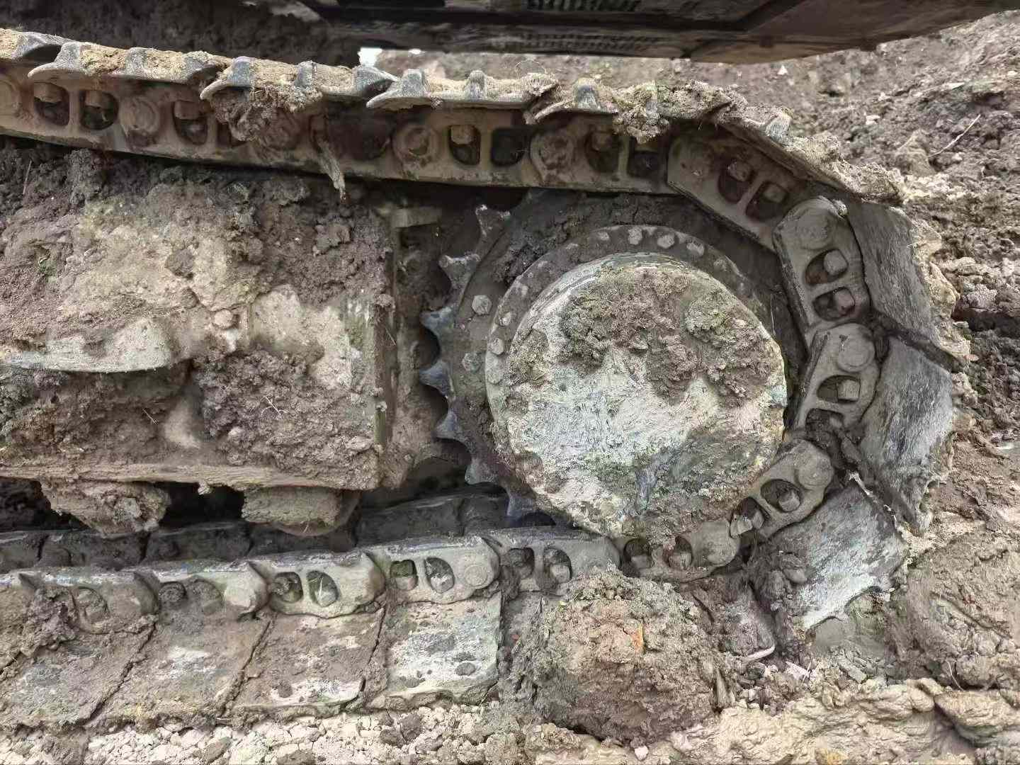 Used Hitachi ZX230-6 Excavator 2016 Model / 9