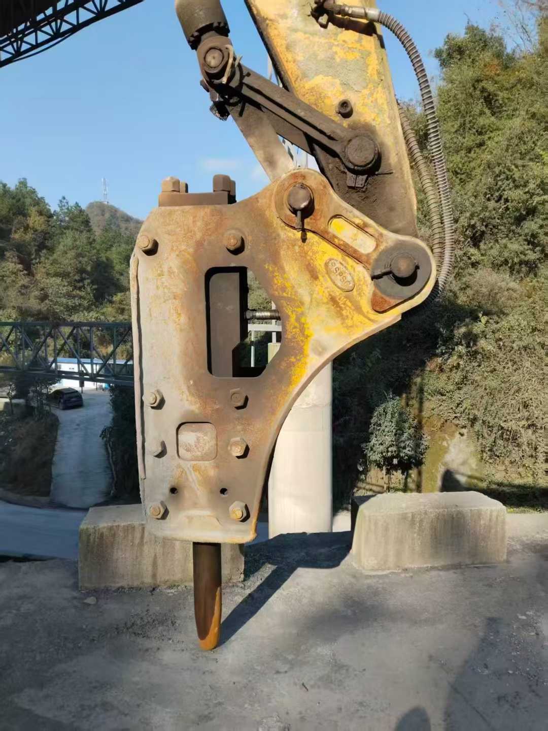 Buy Sany SY235H Used Excavator / 4 Used Sany SY235H Excavator 2013 Model / 4