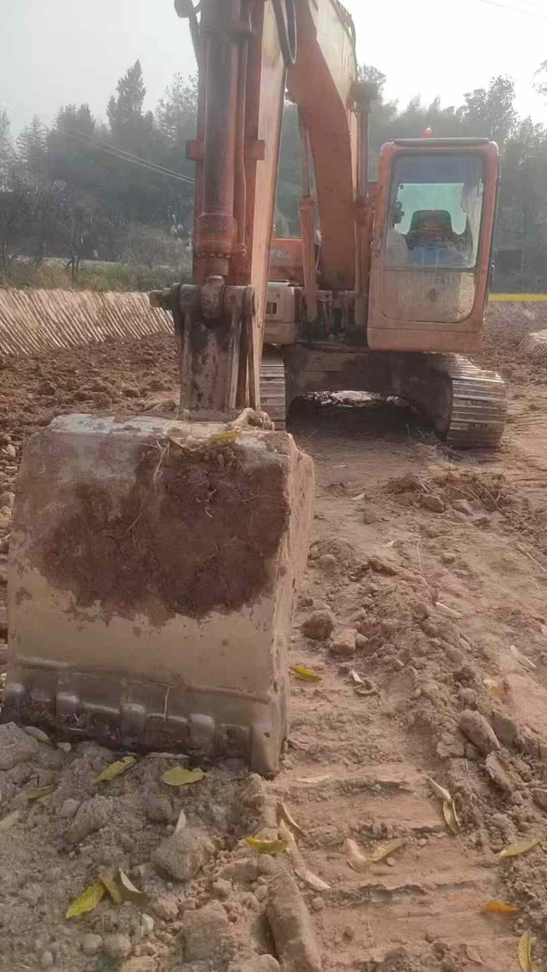 Used Doosan DX120 Excavator 2016 Model / 6