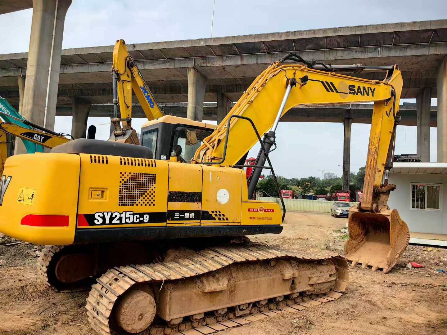 Used Sany SY215C-9 Excavator 2014 Model / 3