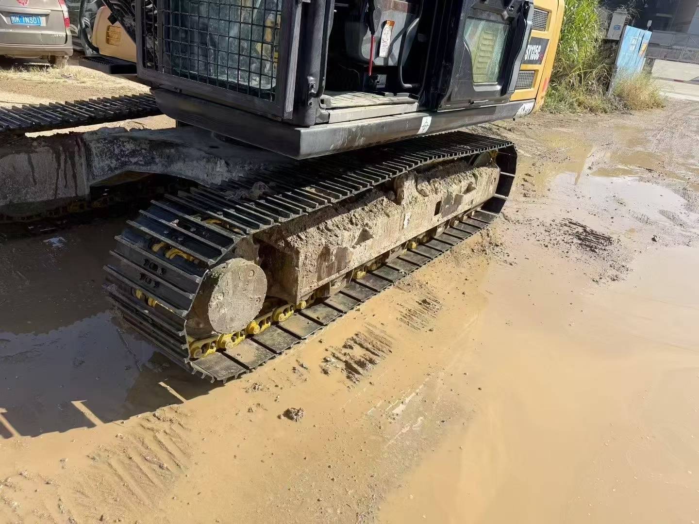 Used Sany SY135 Excavator 2016 Model / 4