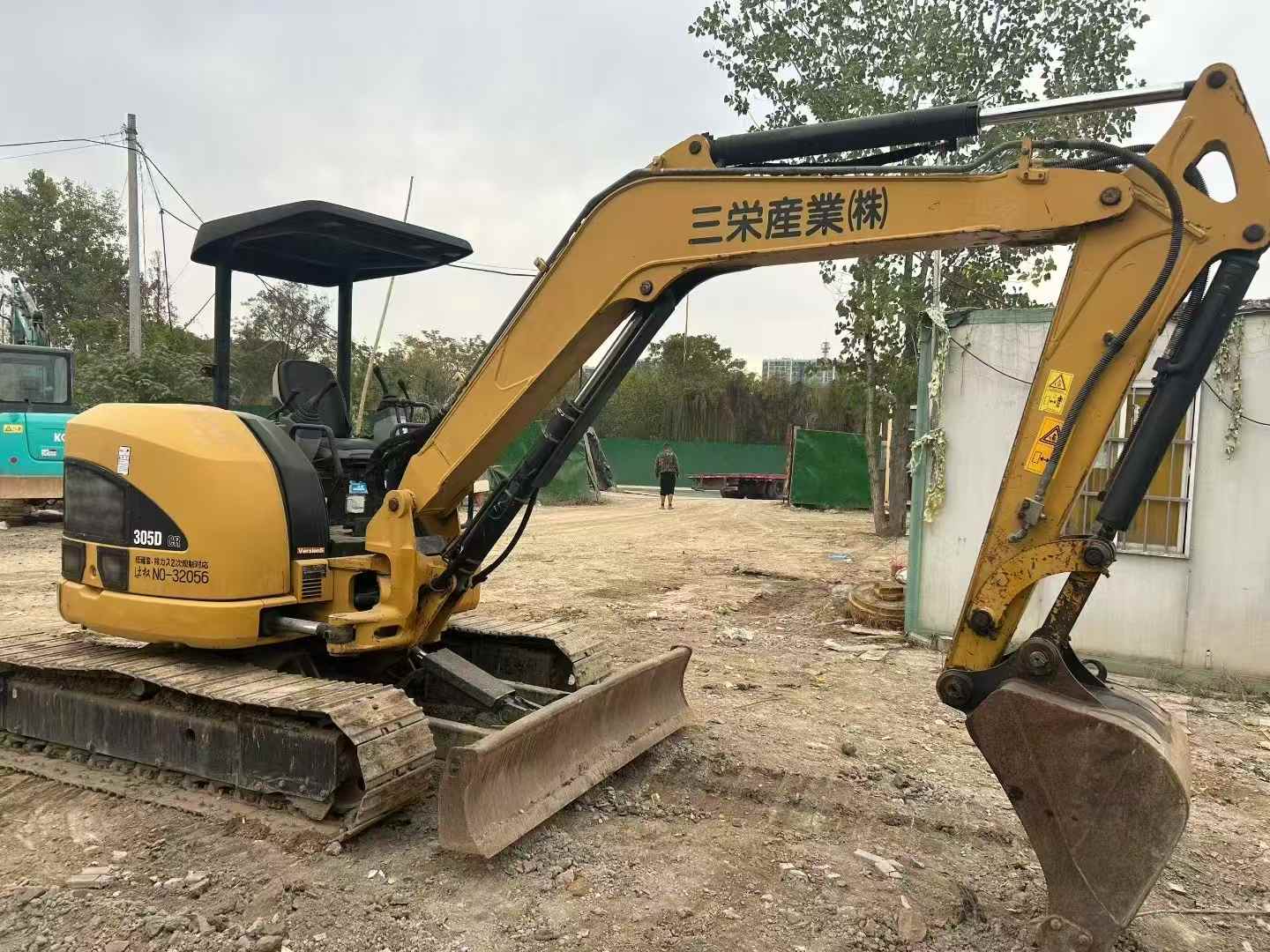 Used Caterpillar 305ECR Excavator 2016 Model / 4