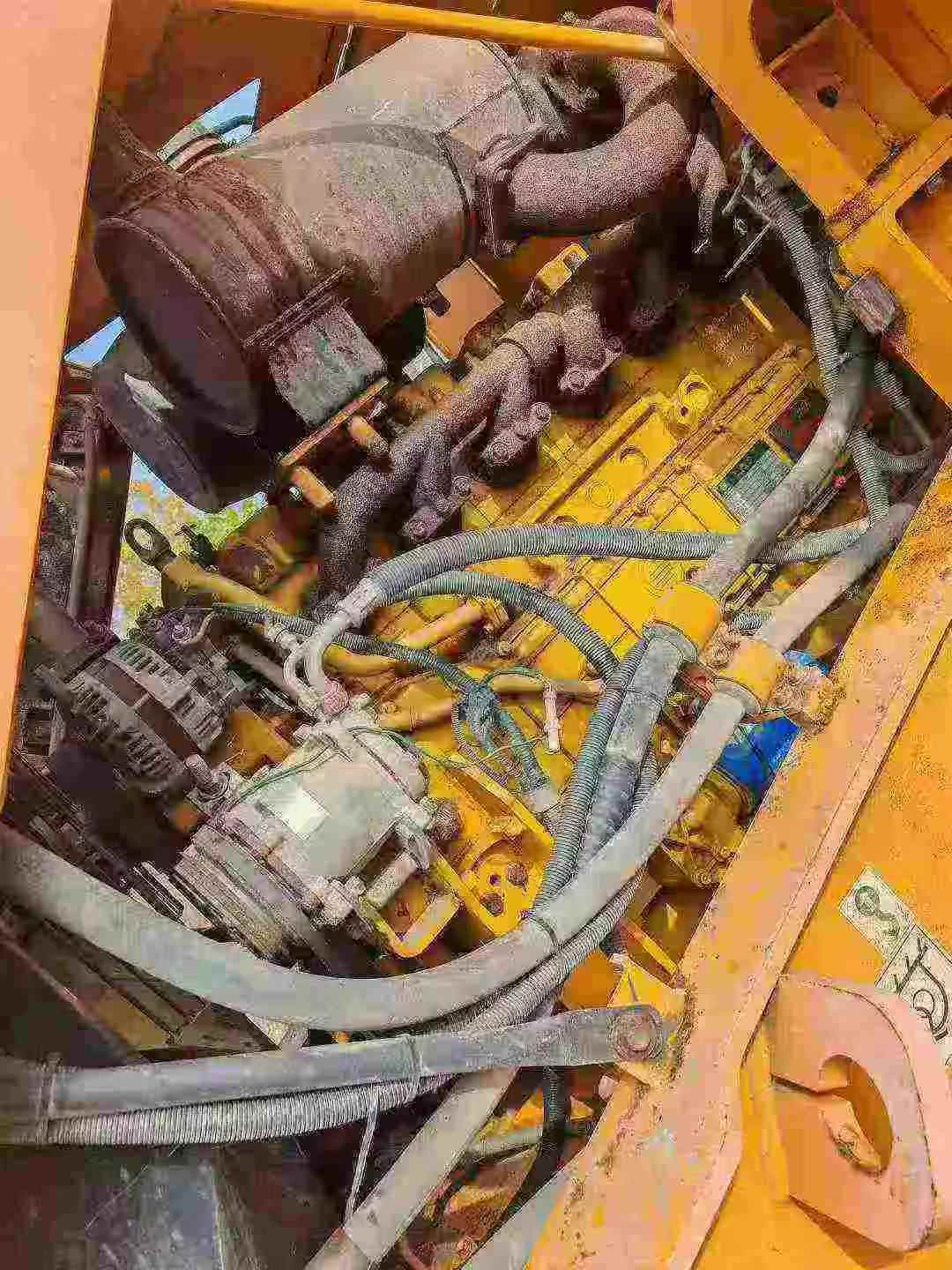 Used Sany SYL956H Excavator 2015 Model / 6