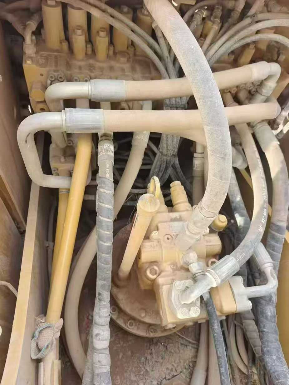 Used Caterpillar 320D Excavator 2016 Model / 6