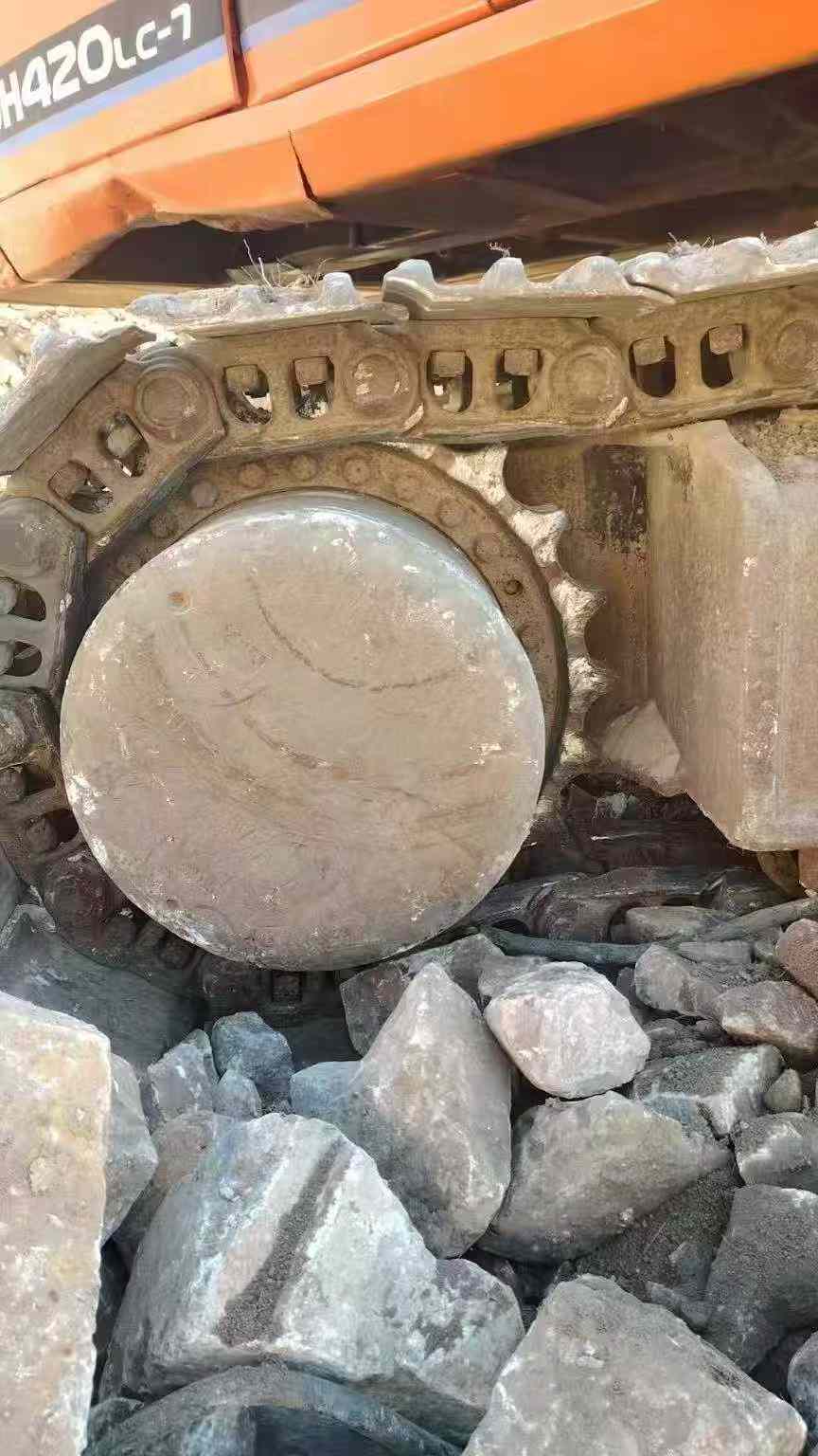 Used Doosan DL420 Excavator 2016 Model / 7