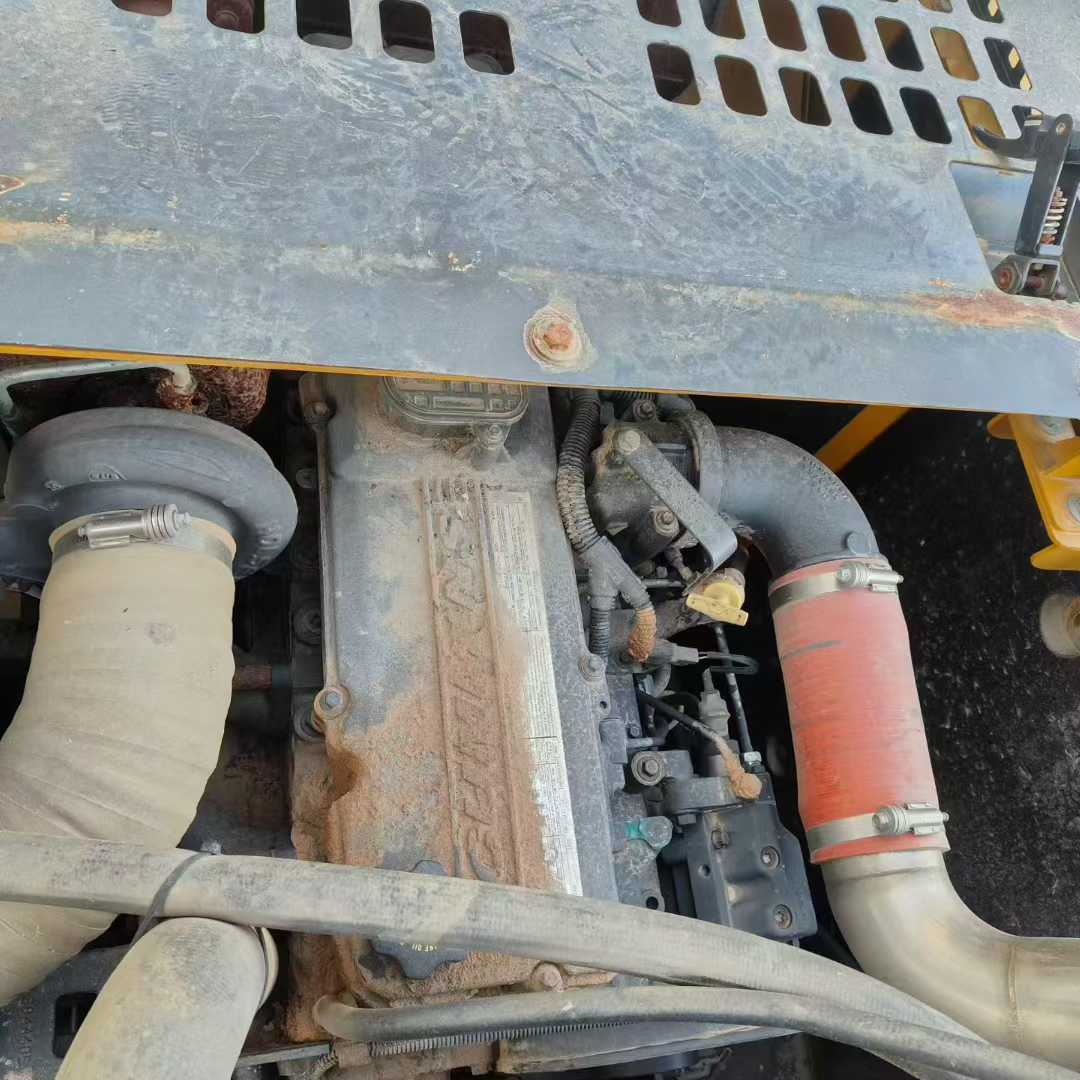 Used XCMG XE80 Excavator 2021 Model / 8