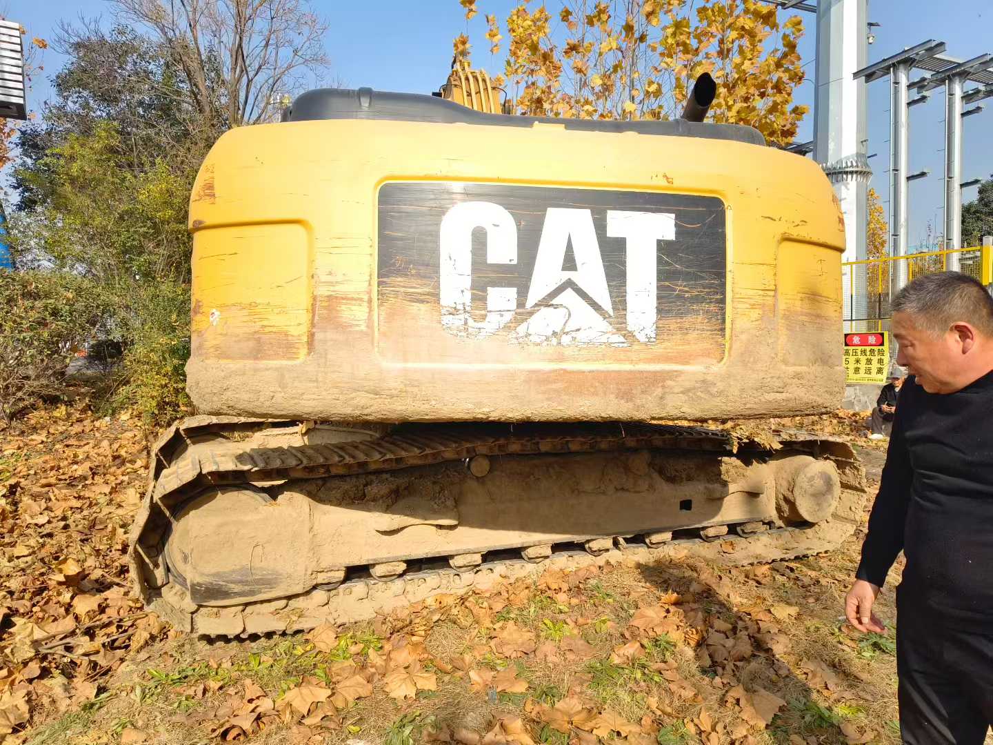Used Caterpillar 320D Excavator 2017 Model / 8