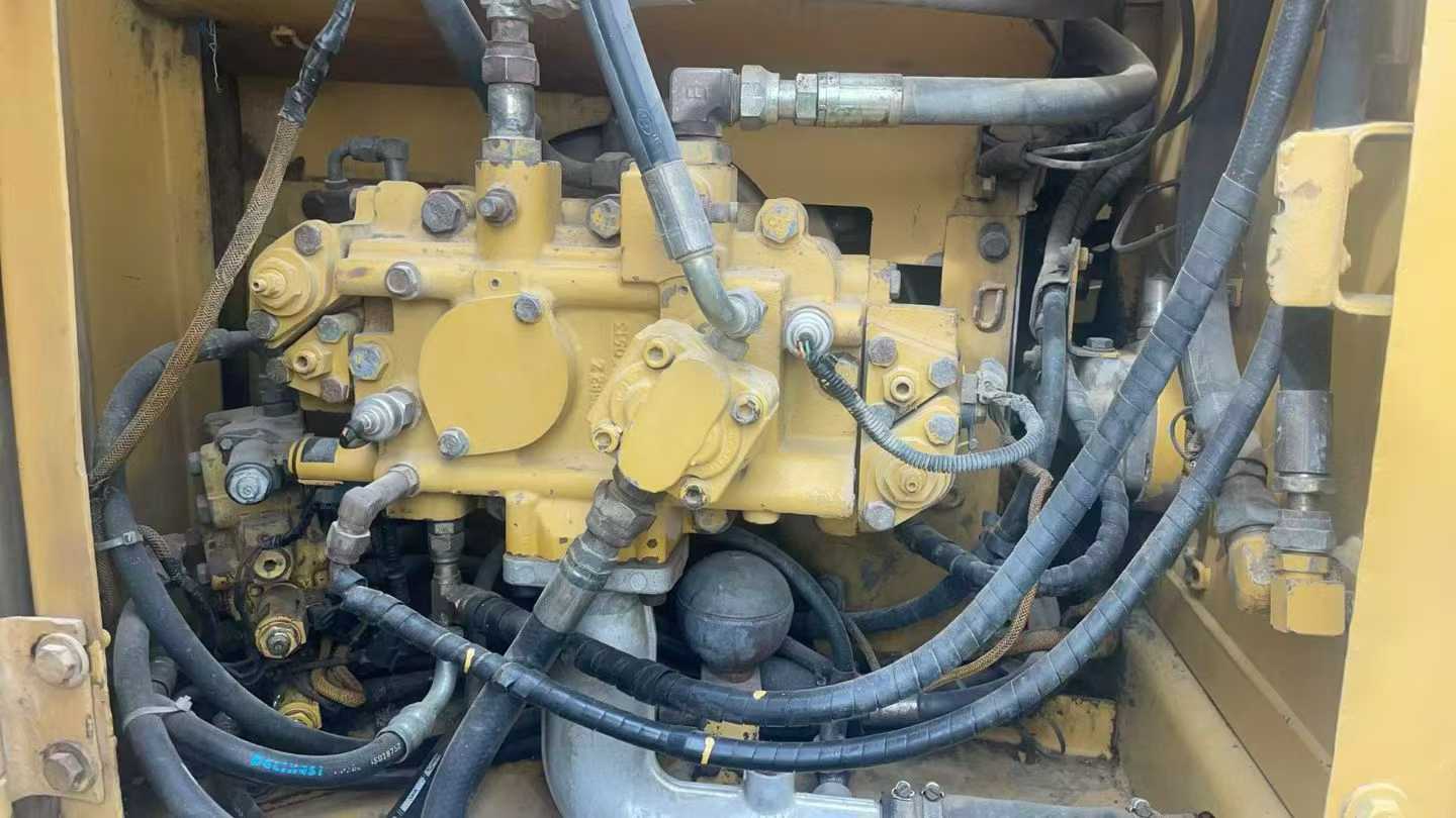 Buy Caterpillar 312C Used Excavator / 1