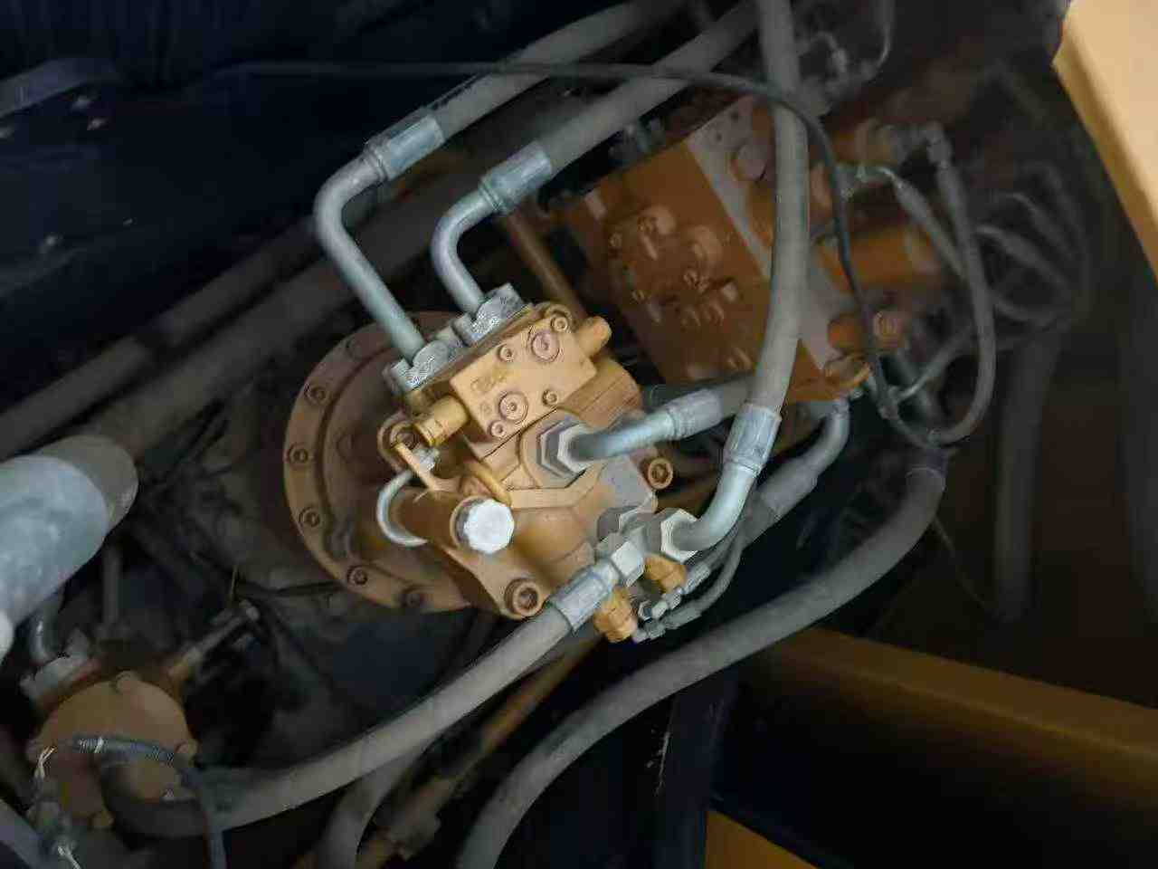 Used Sany SY215W Excavator 2020 Model / 8