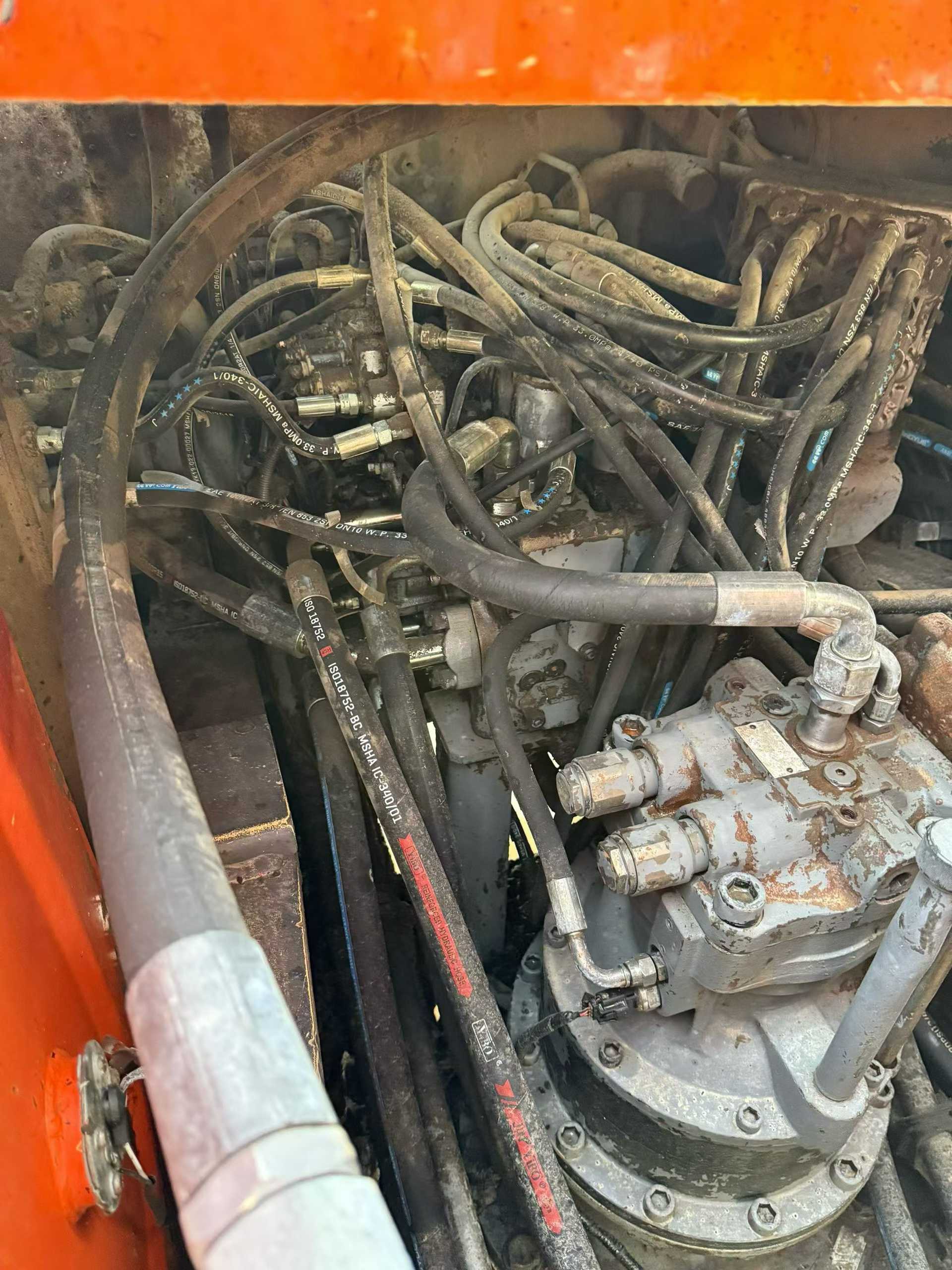 Used Hitachi ZAXIS200 Excavator 2016 Model / 5