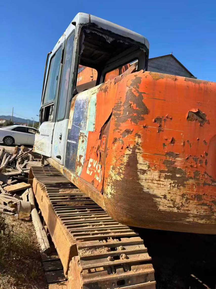Used Hitachi ZAXIS200 Excavator 2016 Model / 3