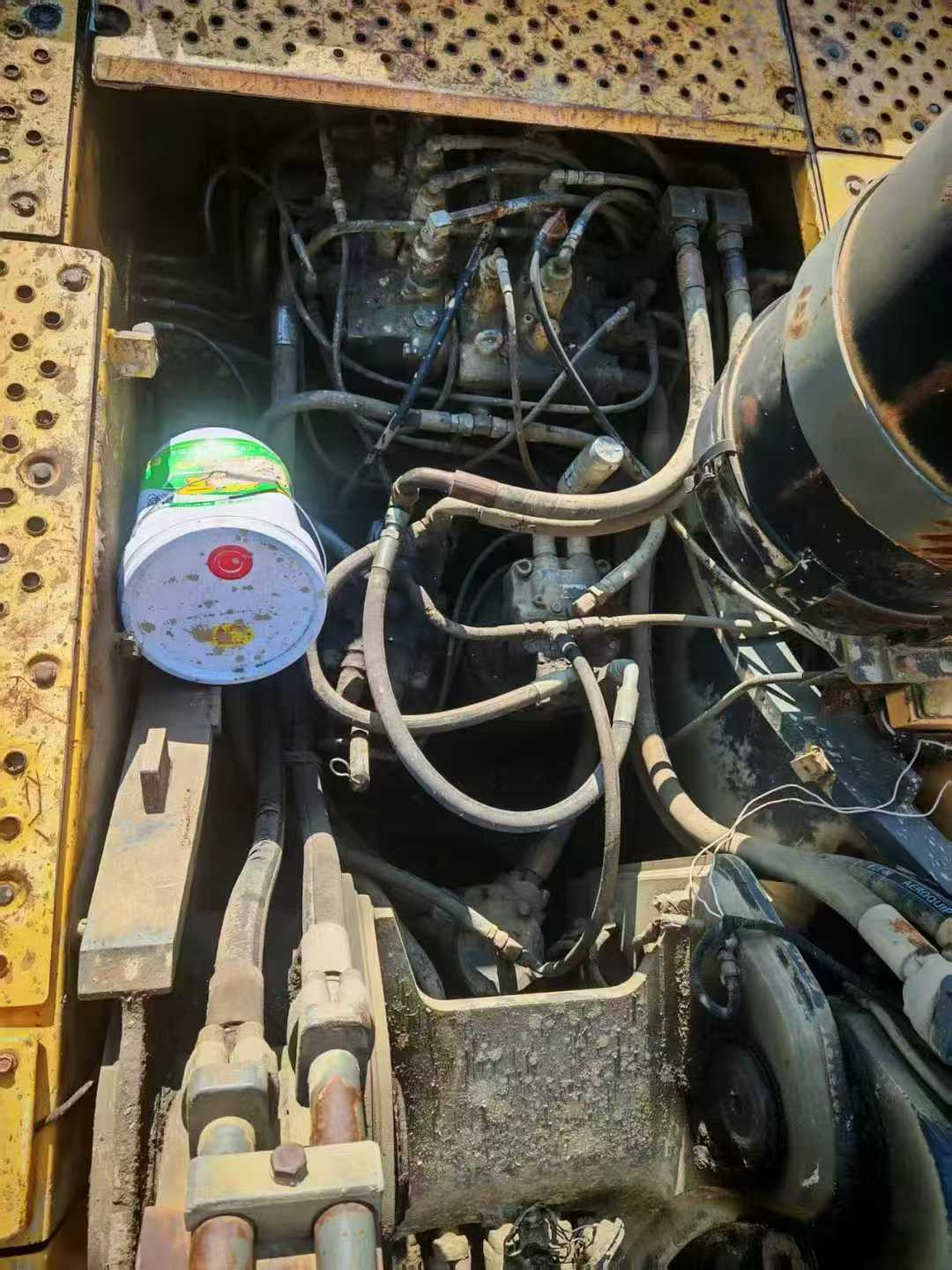 Used Volvo EC60 Excavator 2011 Model / 6