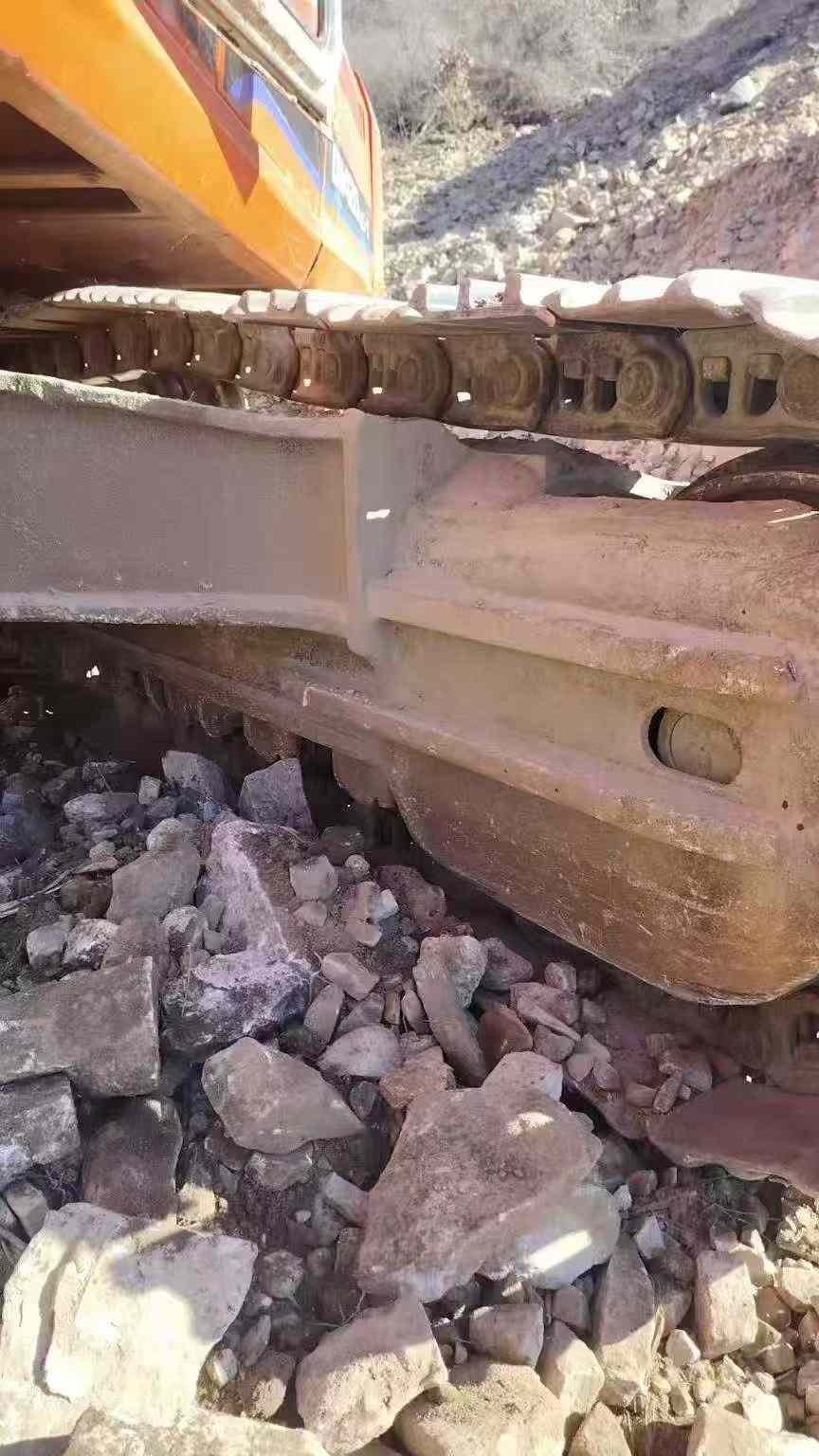 Used Doosan DL420 Excavator 2016 Model / 4