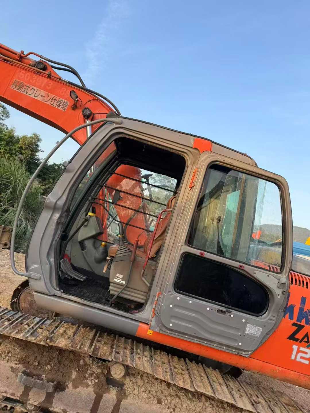 Used Hitachi ZX120 Excavator 2016 Model / 4