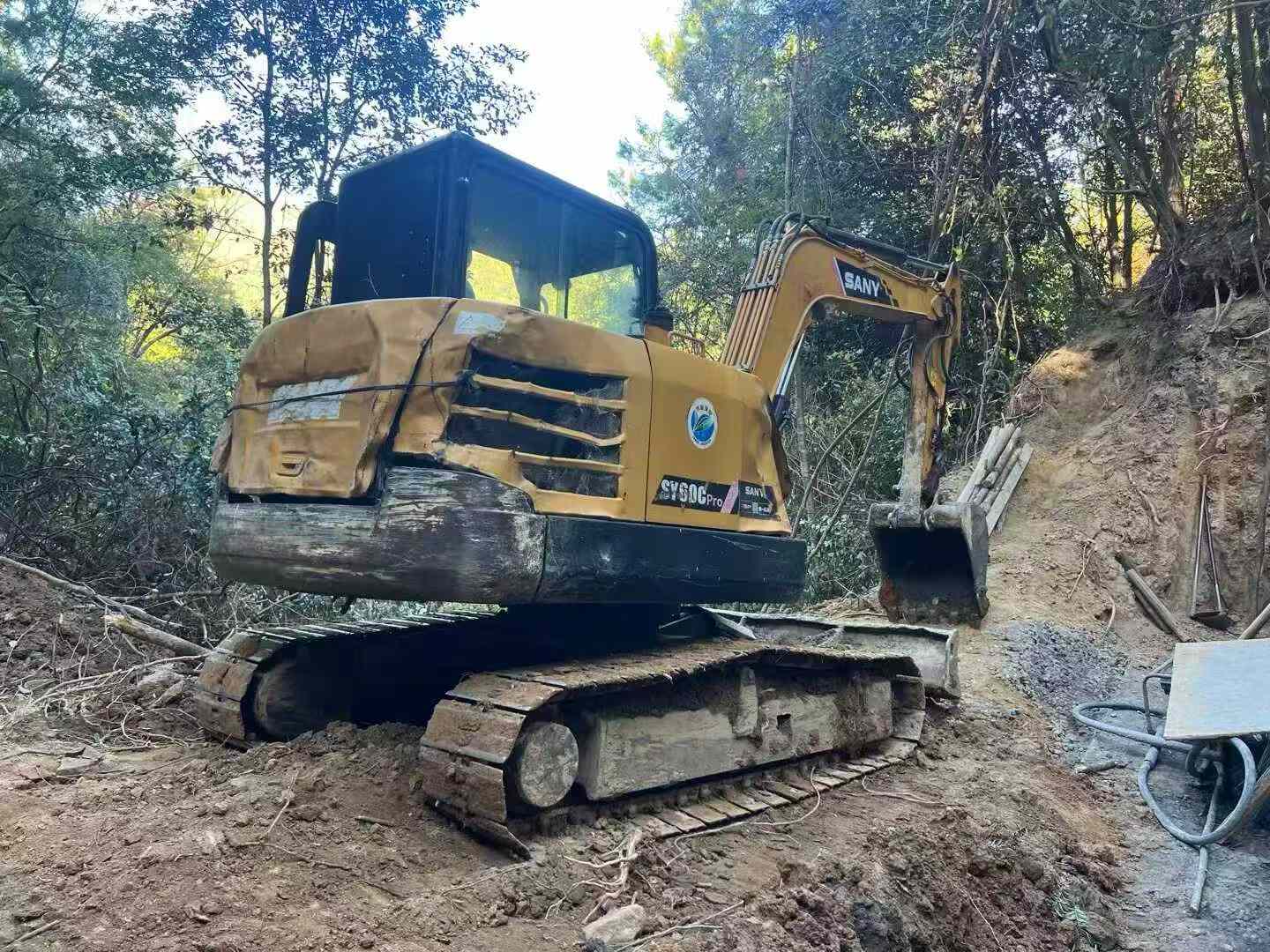 Buy Sany SY60 Used Excavator / 1