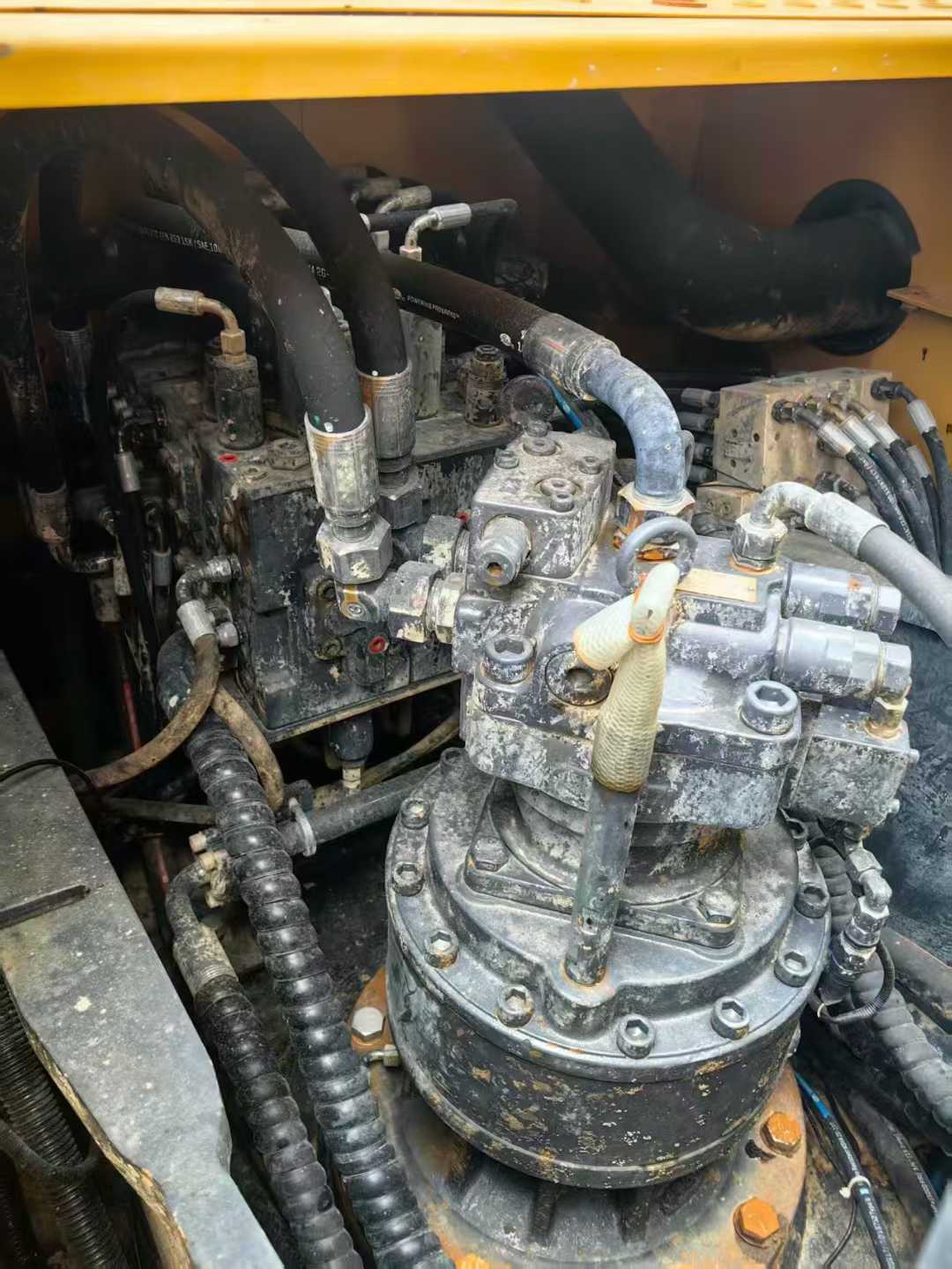 Buy XCMG LW200 Used Excavator / 6 Used XCMG LW200 Excavator 2021 Model / 6