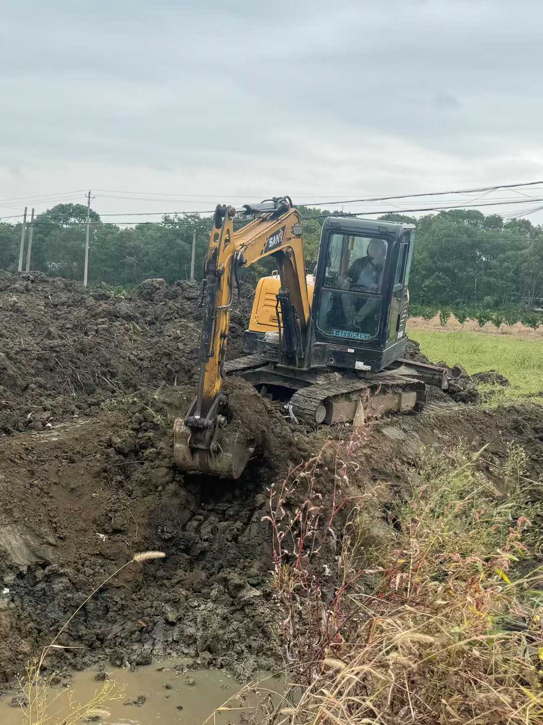 Buy Sany SY55 Used Excavator / 2 Used Sany SY55 Excavator 2022 Model / 2