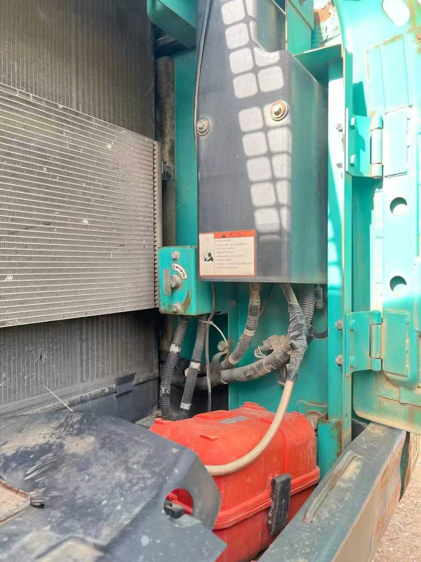 Used Kobelco SK210 Excavator 2016 Model / 5