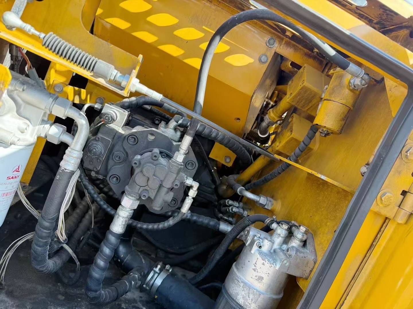 Used Sany SY135 Excavator 2016 Model / 7