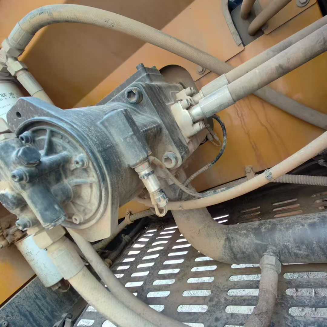 Used XCMG XE80 Excavator 2021 Model / 4