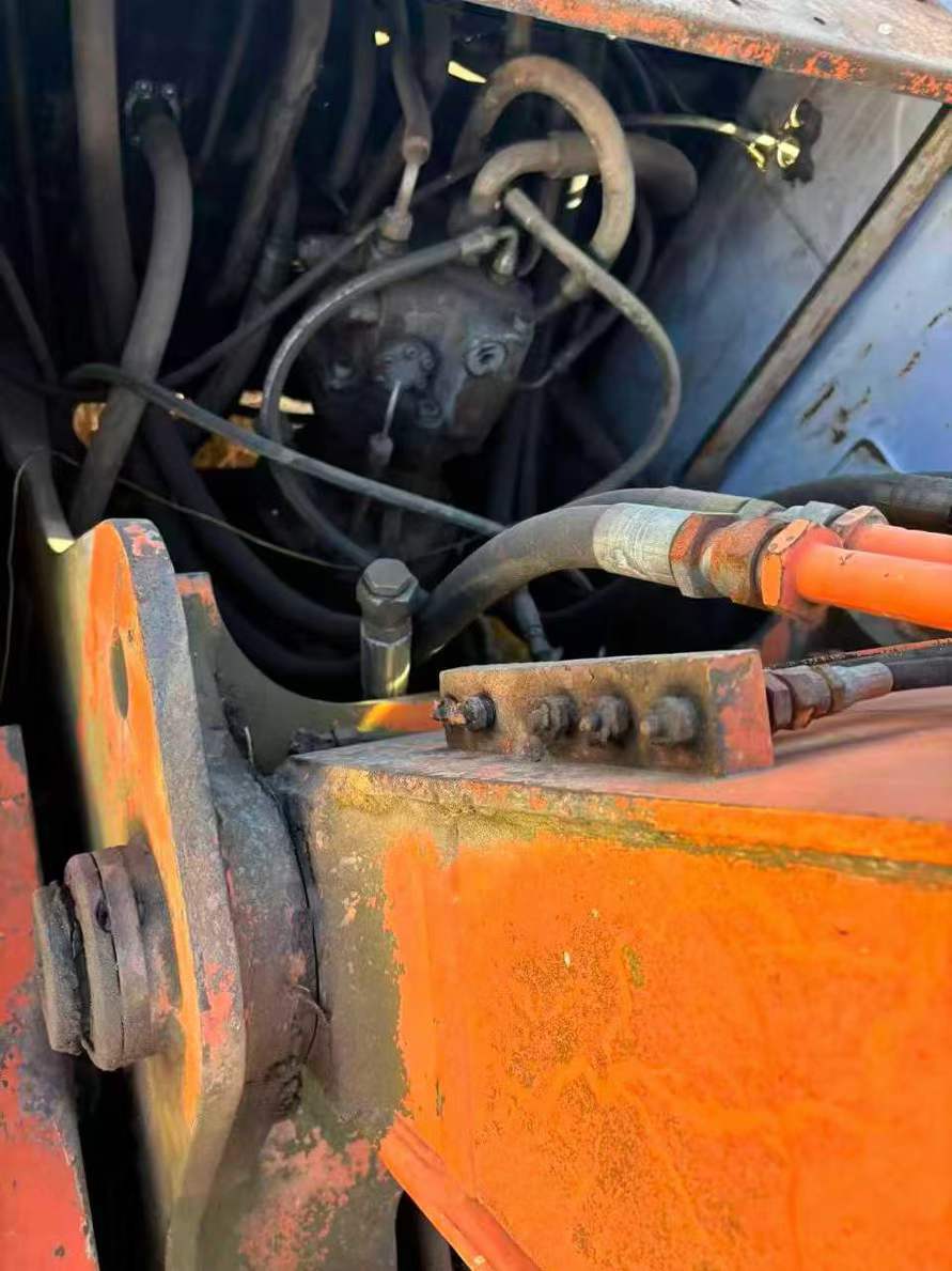 Used Hitachi ZAXIS200 Excavator 2016 Model / 6