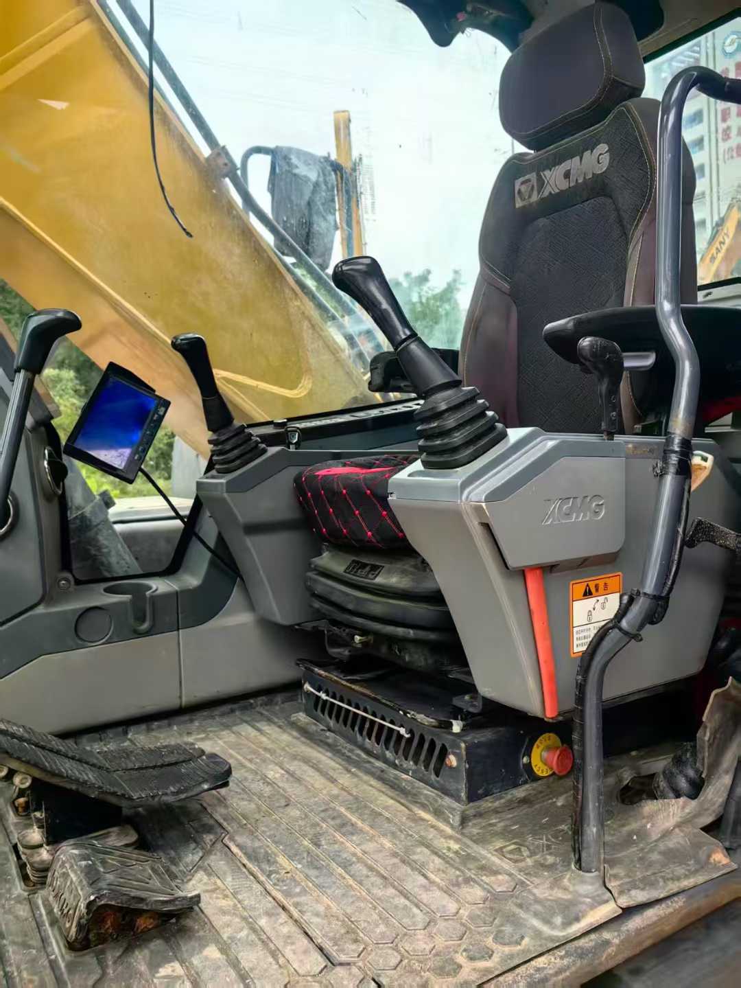Buy XCMG LW200 Used Excavator / 7 Used XCMG LW200 Excavator 2021 Model / 7