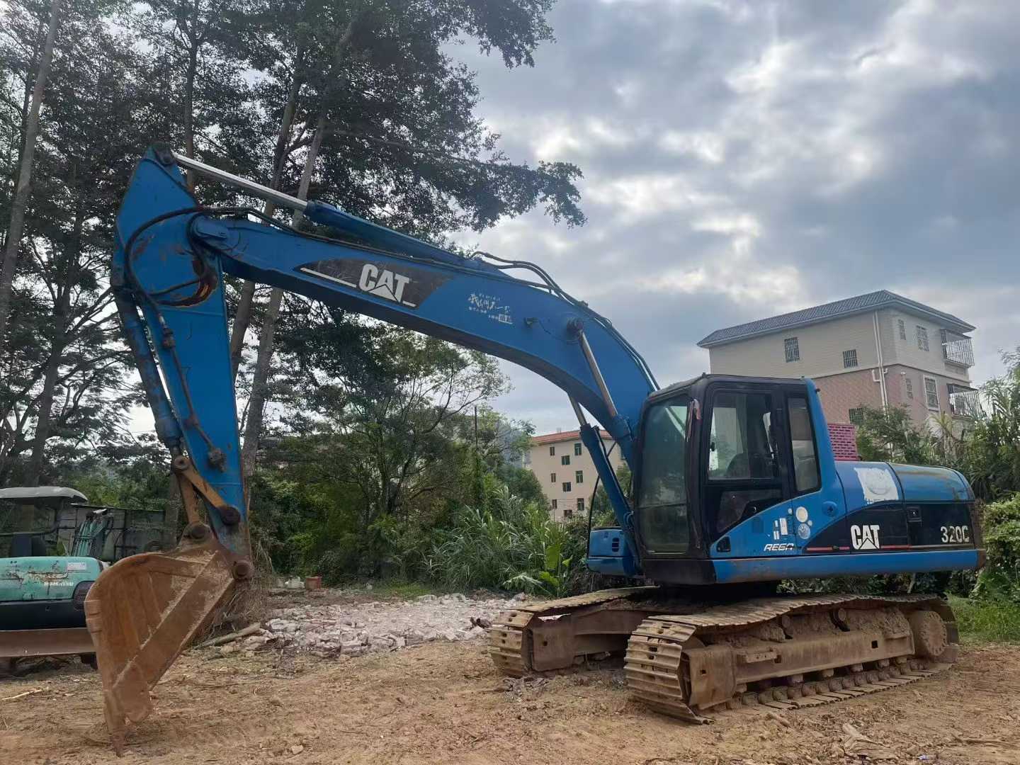 Used Caterpillar 320C Excavator 2016 Model / 2