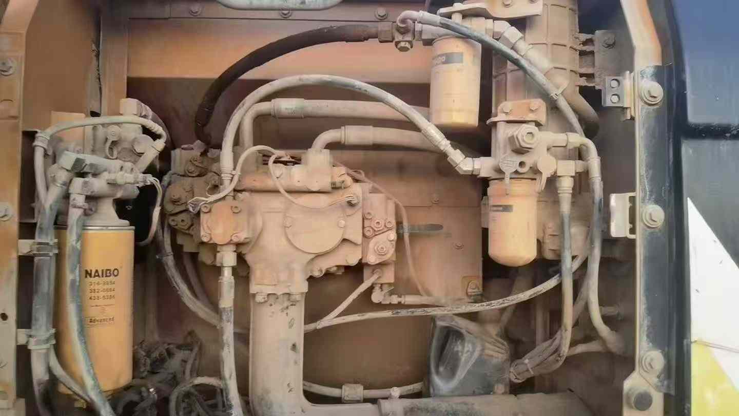 Used Caterpillar 330L Excavator 2017 Model / 8