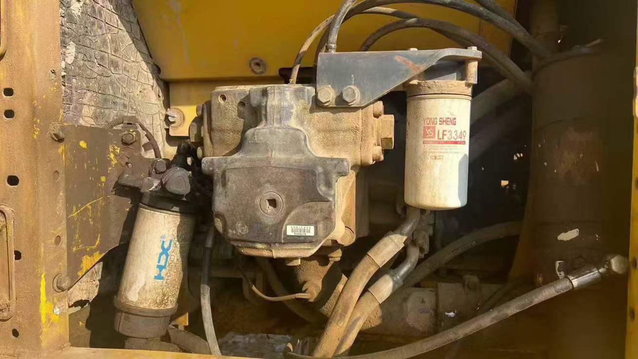 Used Komatsu PC200-8 Excavator 2010 Model / 5