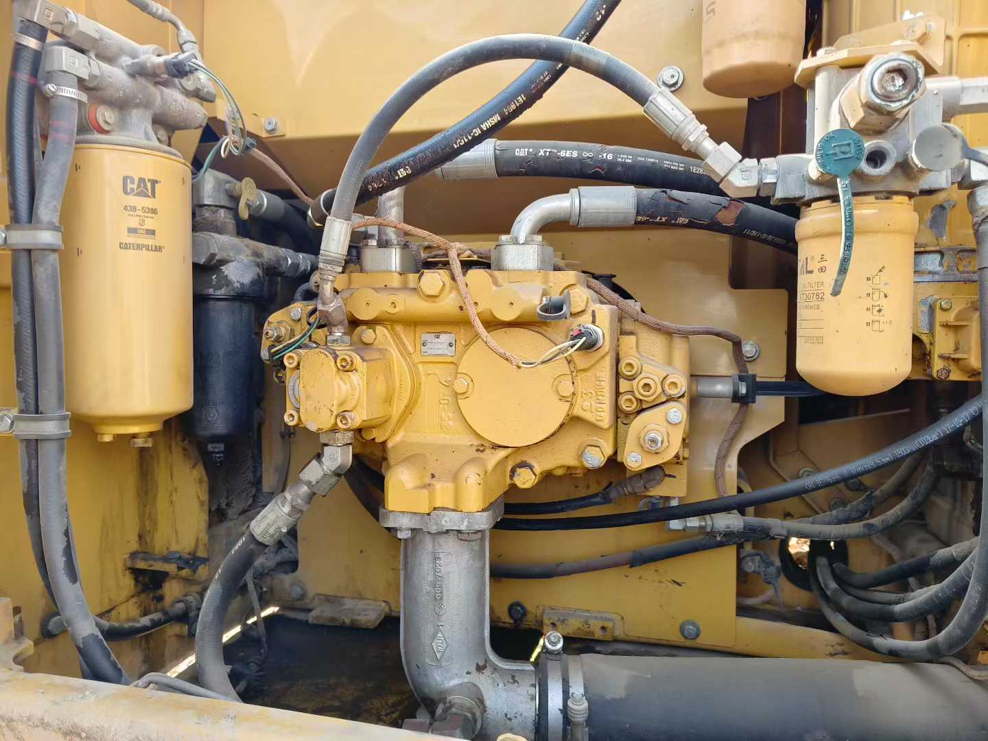 Used Caterpillar 320D Excavator 2017 Model / 7