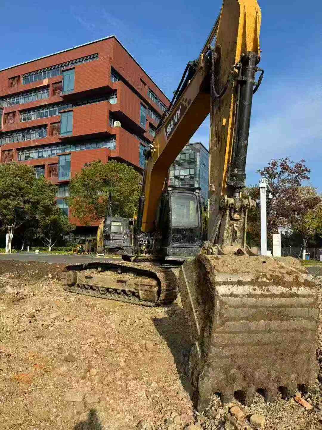 Used Sany SY215W Excavator 2020 Model / 4