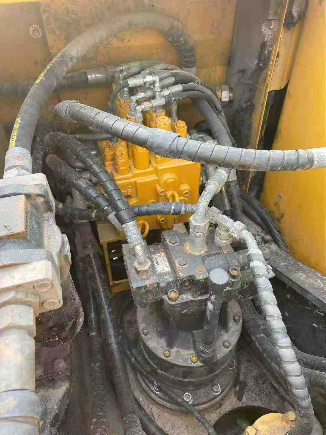 Used Sany SY135 Excavator 2022 Model / 4