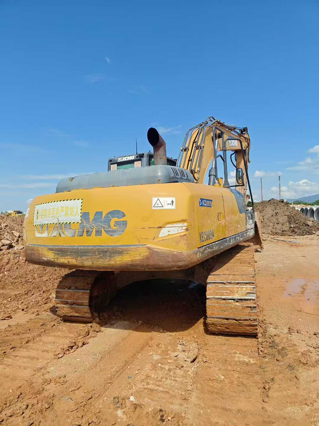 Buy XCMG LW200 Used Excavator / 1